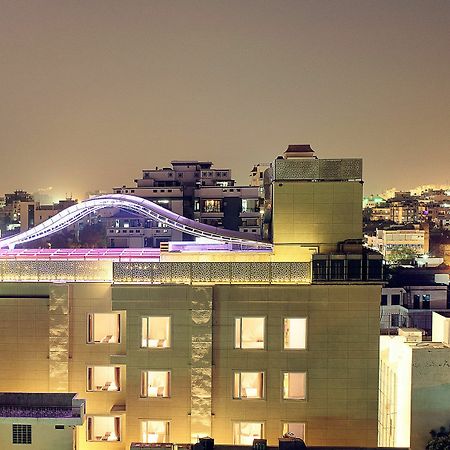 Kyriad Hotel Jaipur By Othpl Eksteriør billede